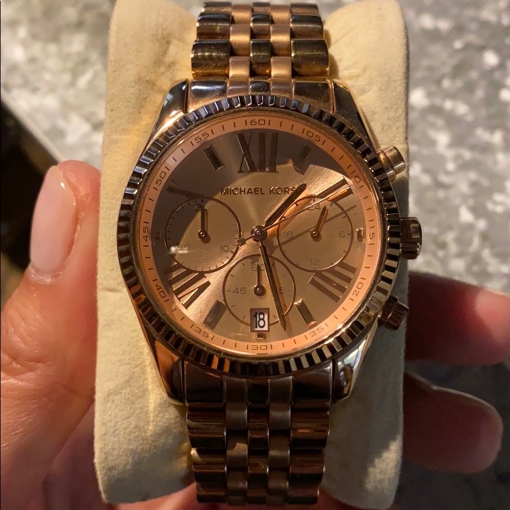 Women’s Michael Kors rose gold watch